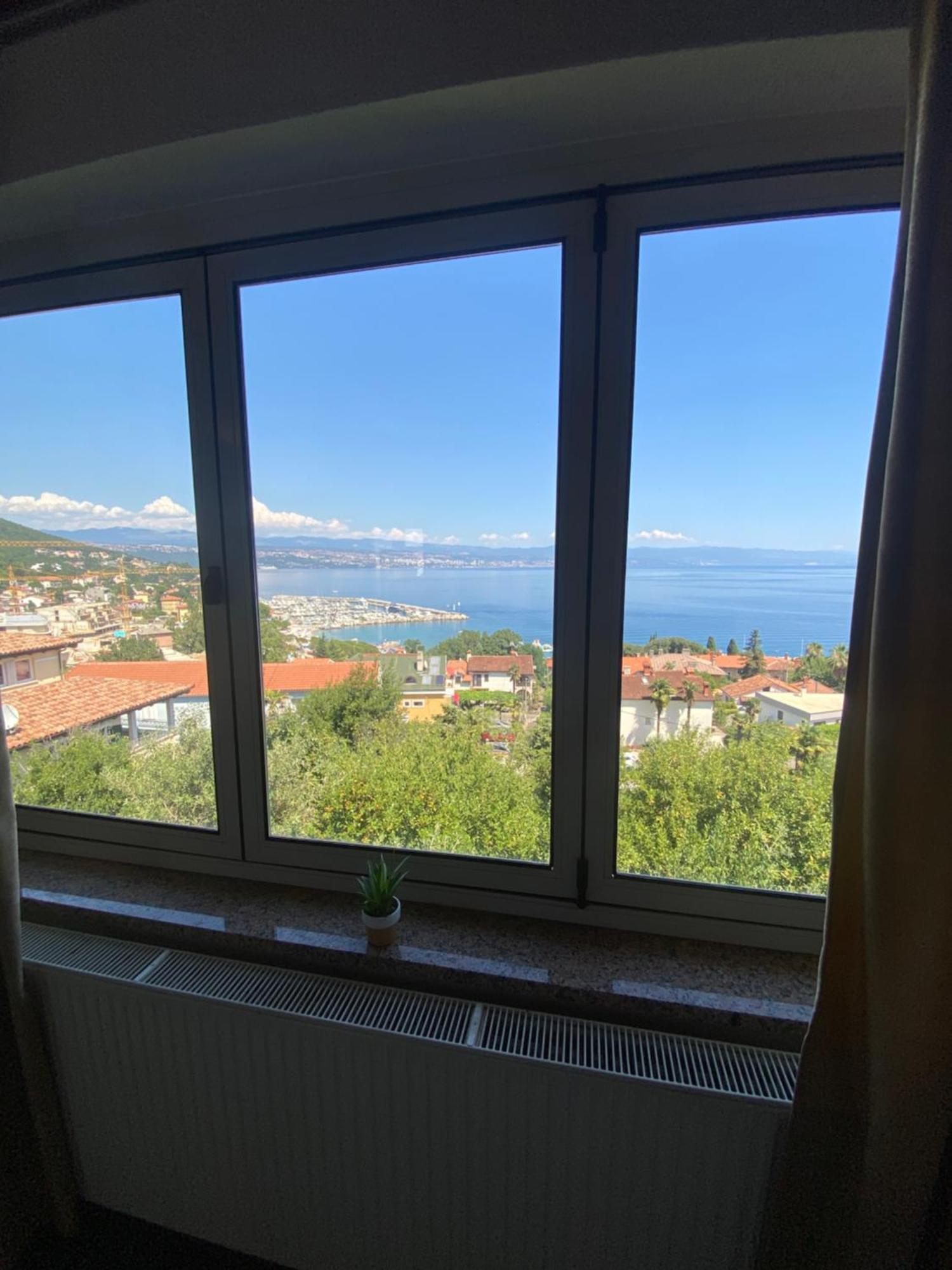 Villa Salyna Ičići Exteriör bild