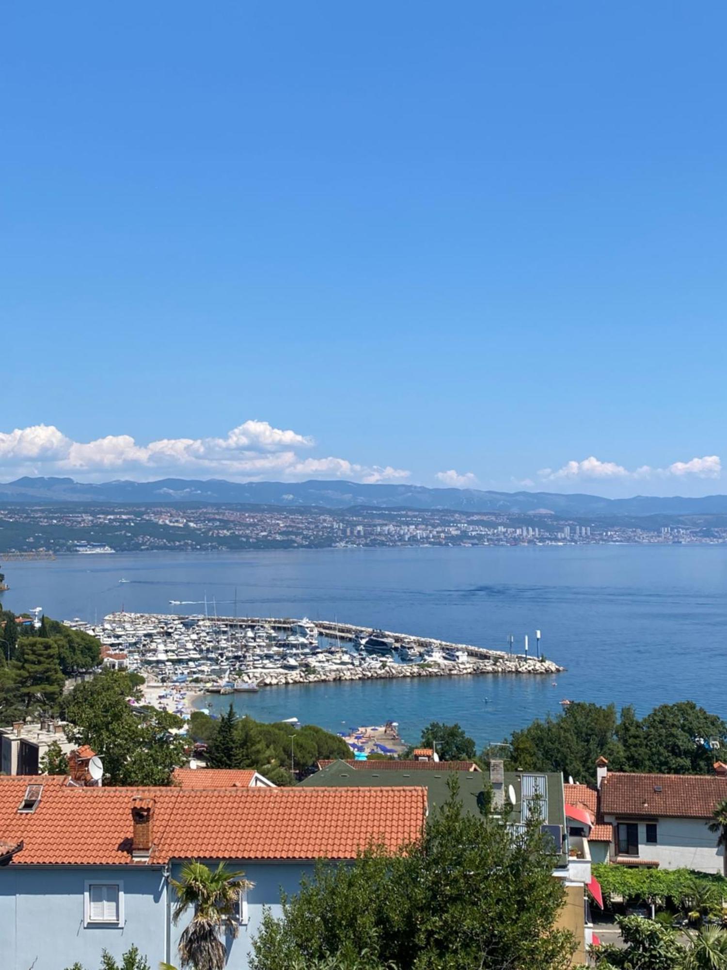 Villa Salyna Ičići Exteriör bild