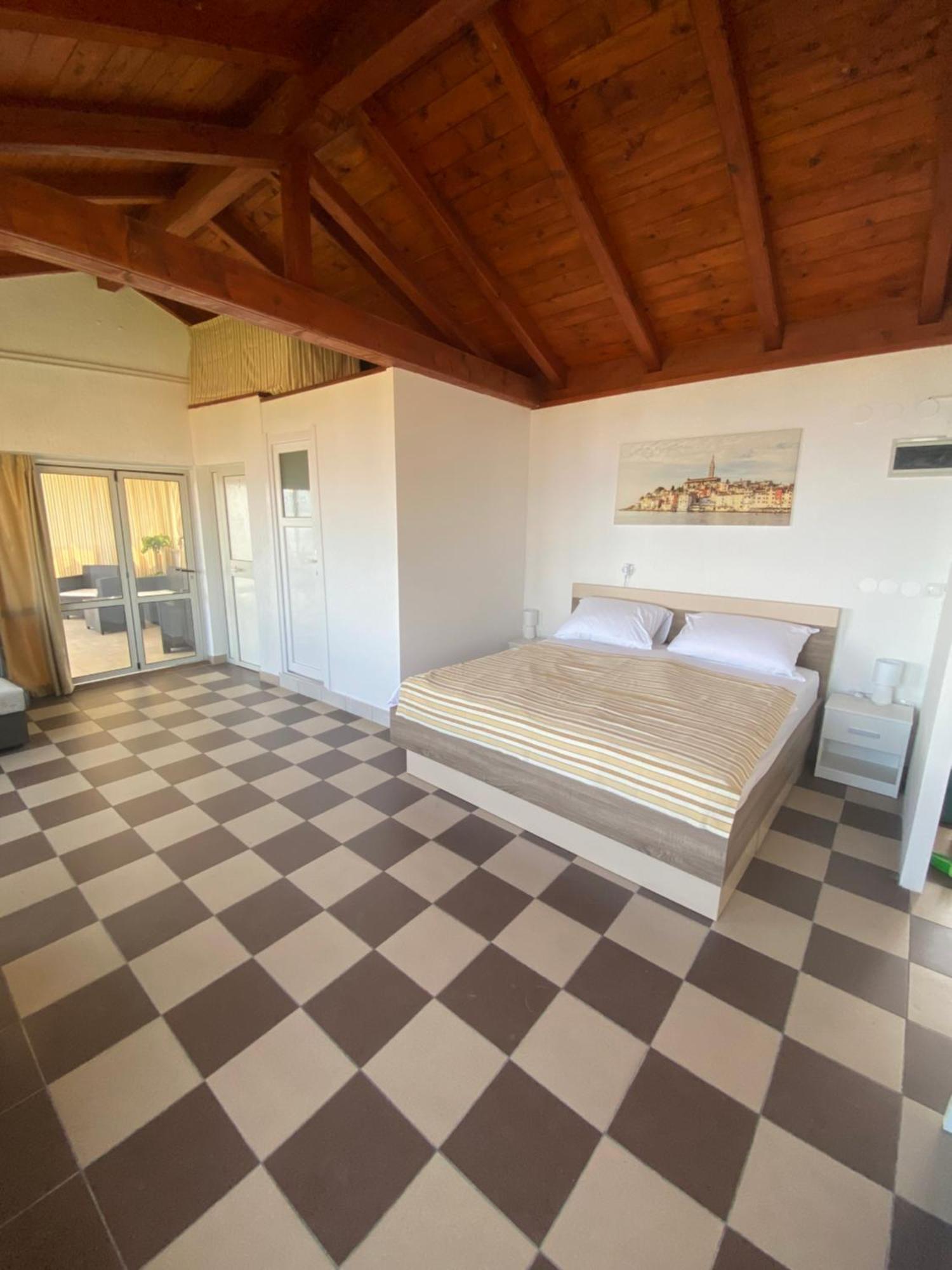 Villa Salyna Ičići Exteriör bild
