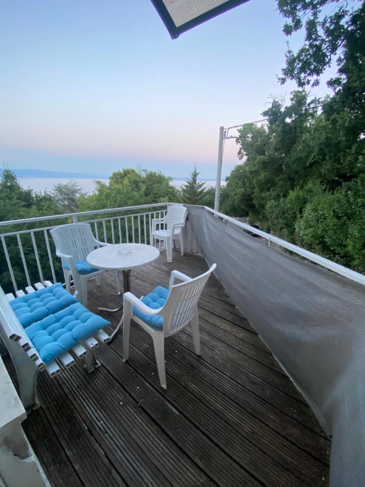 Villa Salyna Ičići Exteriör bild