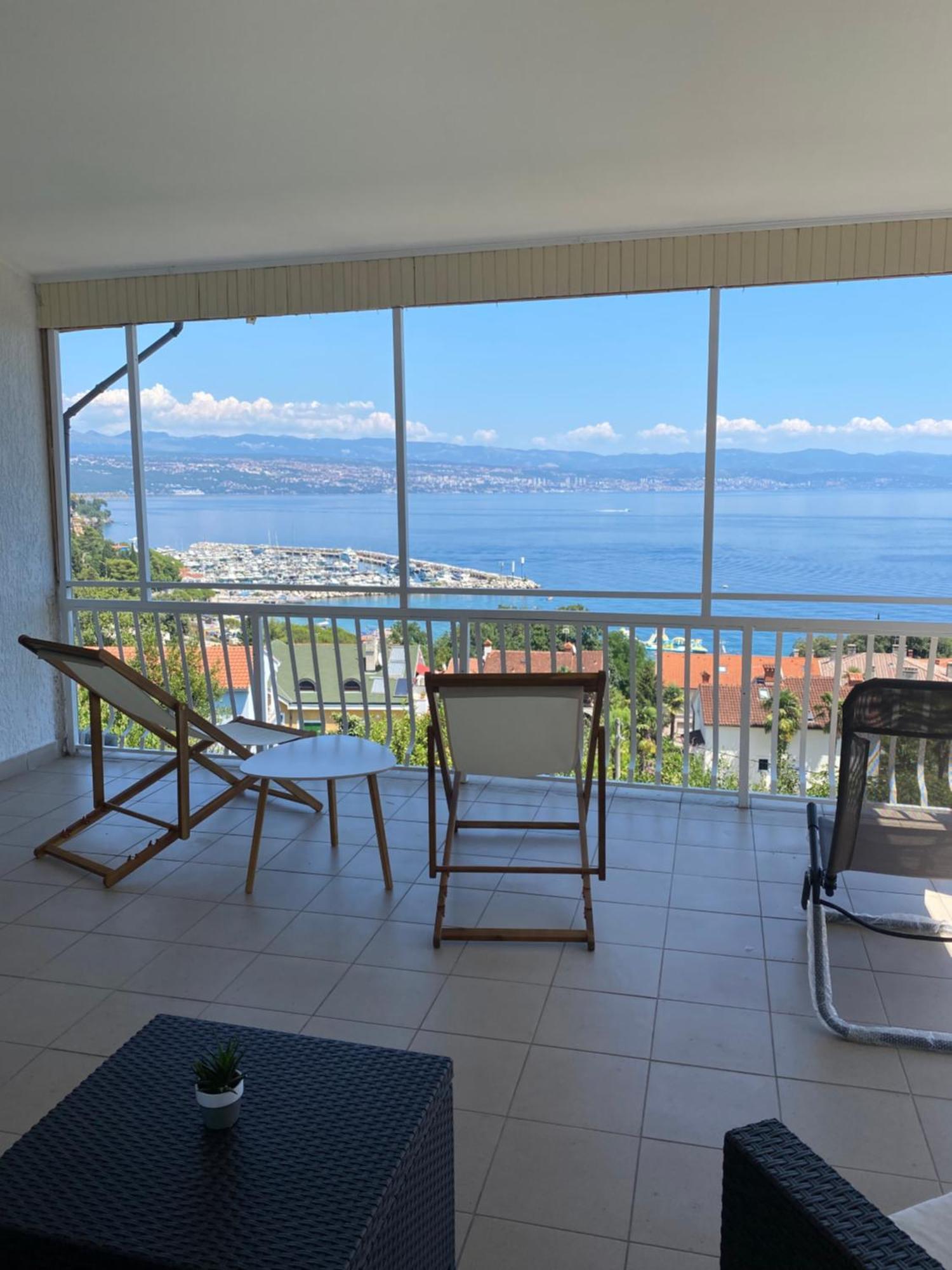 Villa Salyna Ičići Exteriör bild