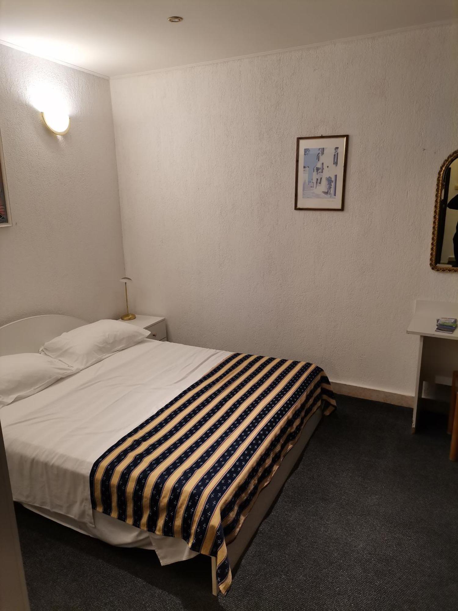 Villa Salyna Ičići Exteriör bild